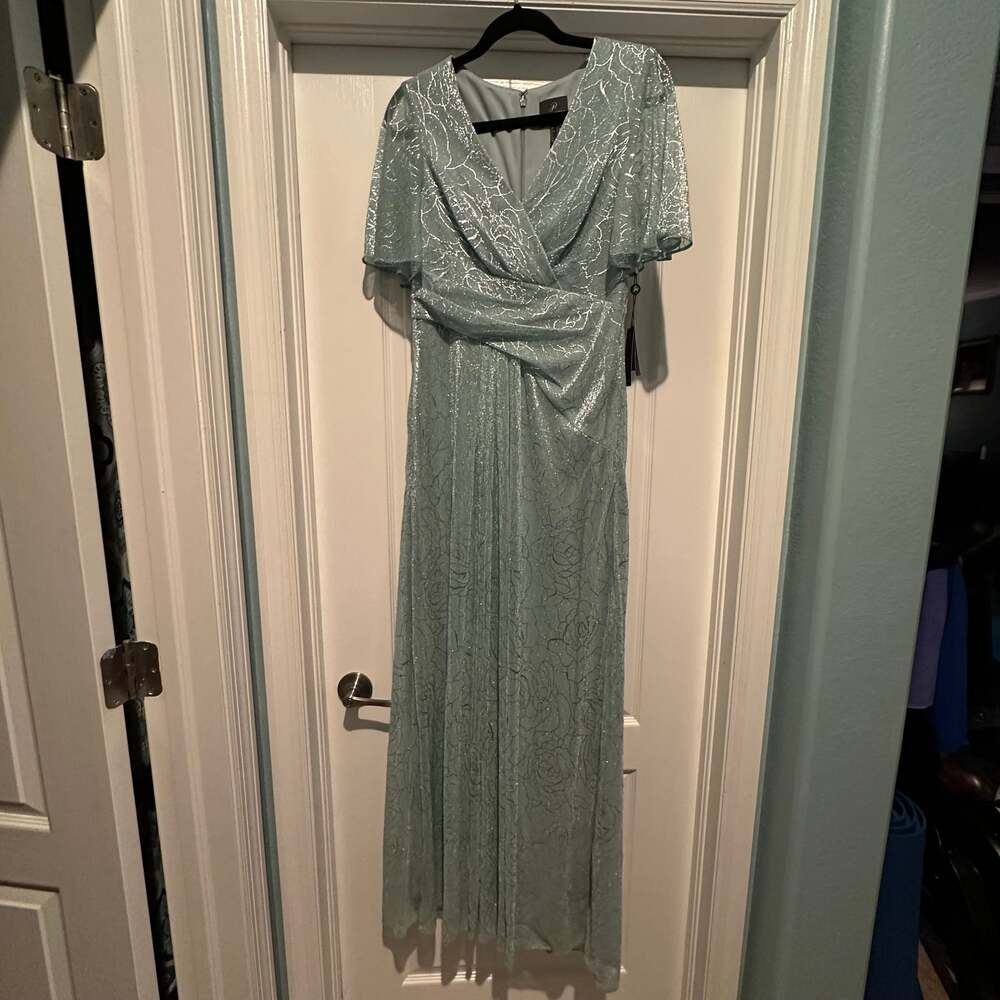 Adrianna Papell Metallic Mesh Draped Gown Sea Glass NWT Size 8